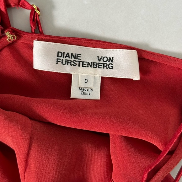 Diane von furstenberg satin sleeveless pleat belted jumpsuit - Picture 8 of 10